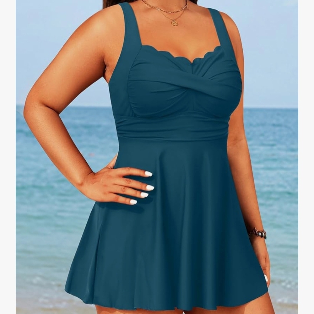 Elegant Teal One-Piece Swimsuit - Picture 2 of 8